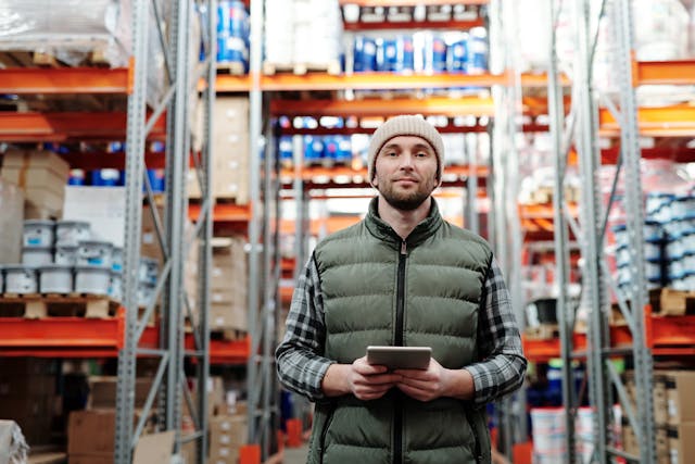 Control de Inventario: Clave para la Eficiencia Logística y el Éxito Empresarial (Incluye Plantilla) 